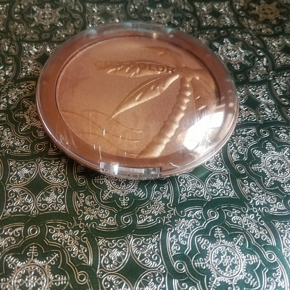 Bronzer